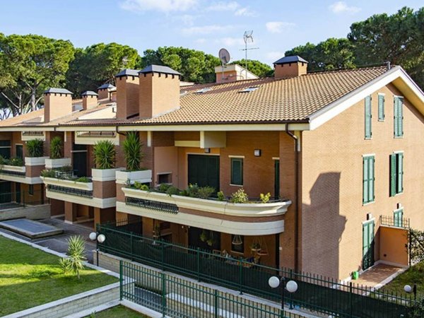 appartamento in vendita a Roma in zona Grottarossa