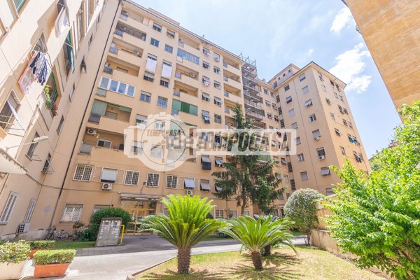 appartamento in vendita a Roma in zona Don Bosco