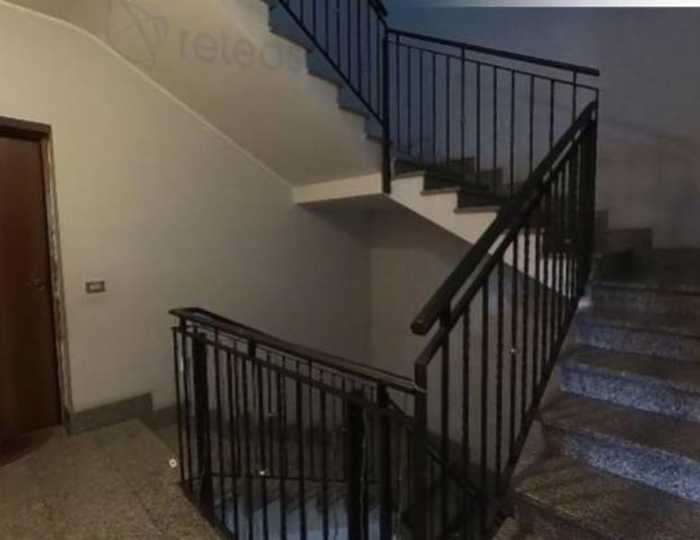 appartamento in vendita a Roma in zona Tomba di Nerone
