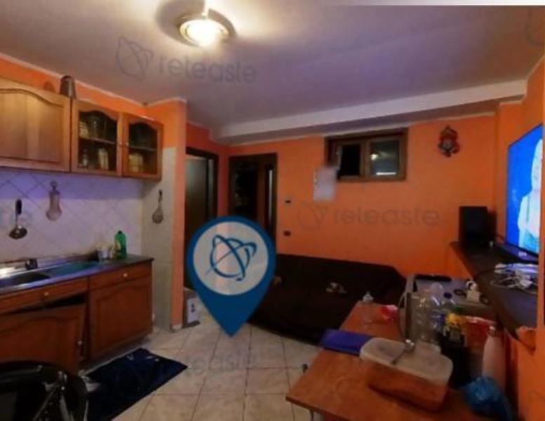 appartamento in vendita a Roma in zona Tomba di Nerone