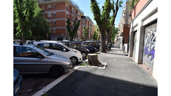 locale commerciale in vendita a Roma in zona Gianicolense