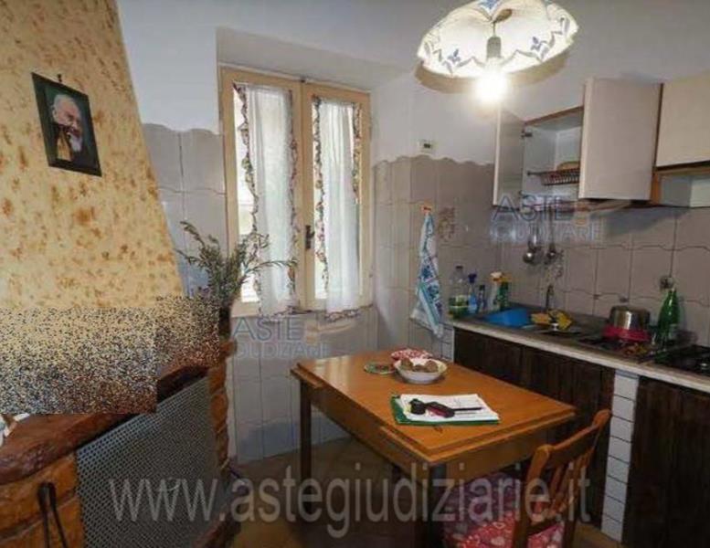 appartamento in vendita a Roma in zona Finocchio