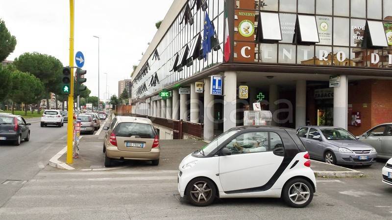 ufficio in vendita a Roma in zona Collatino
