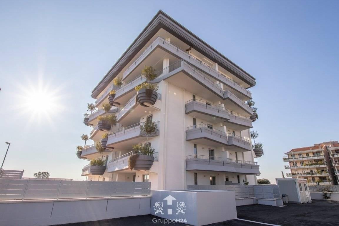 appartamento in vendita a Roma in zona Mezzocammino
