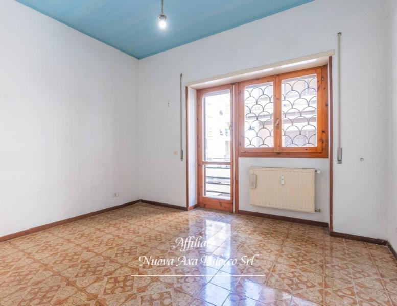 appartamento in vendita a Roma in zona Axa
