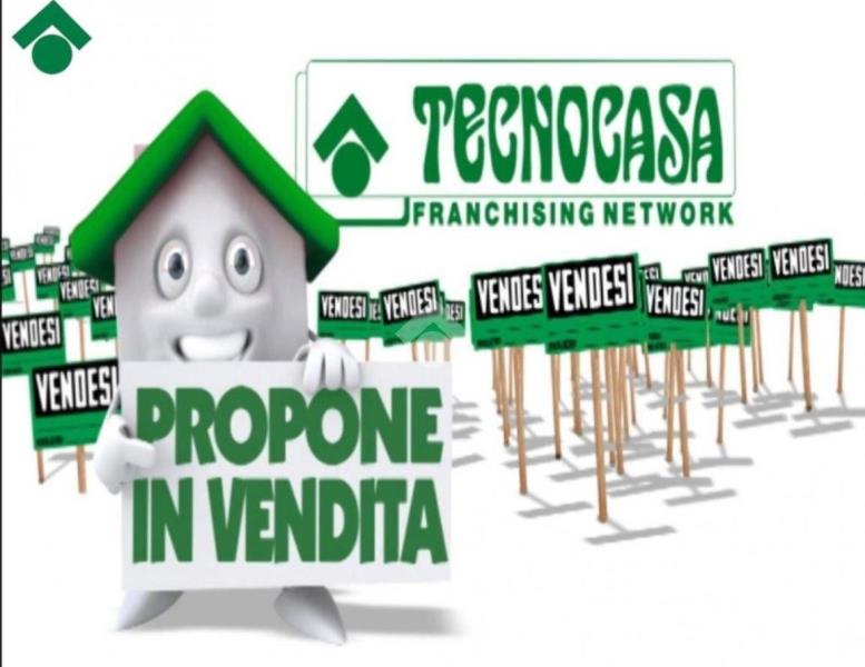 ufficio in vendita a Roma in zona Ostia