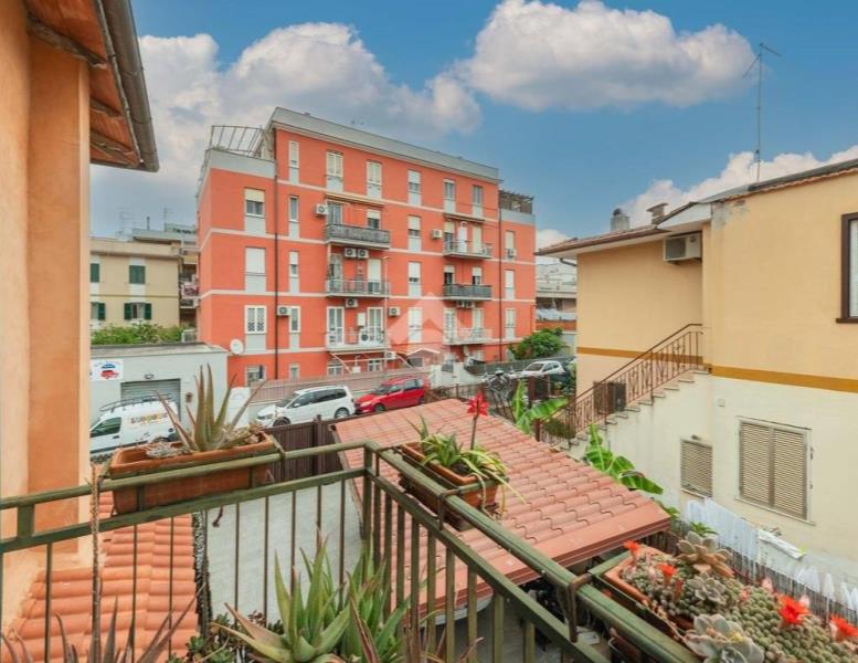 appartamento in vendita a Roma in zona Torrevecchia