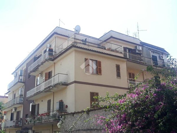 appartamento in vendita a Roma in zona Tor Vergata/Torrenova
