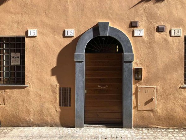 appartamento in vendita a Roma in zona Trastevere