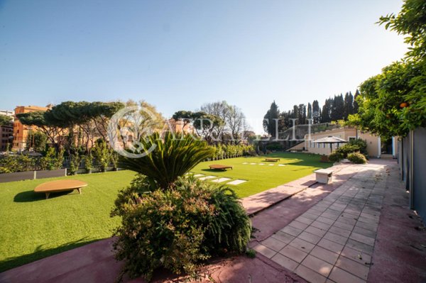 appartamento in vendita a Roma in zona Celio