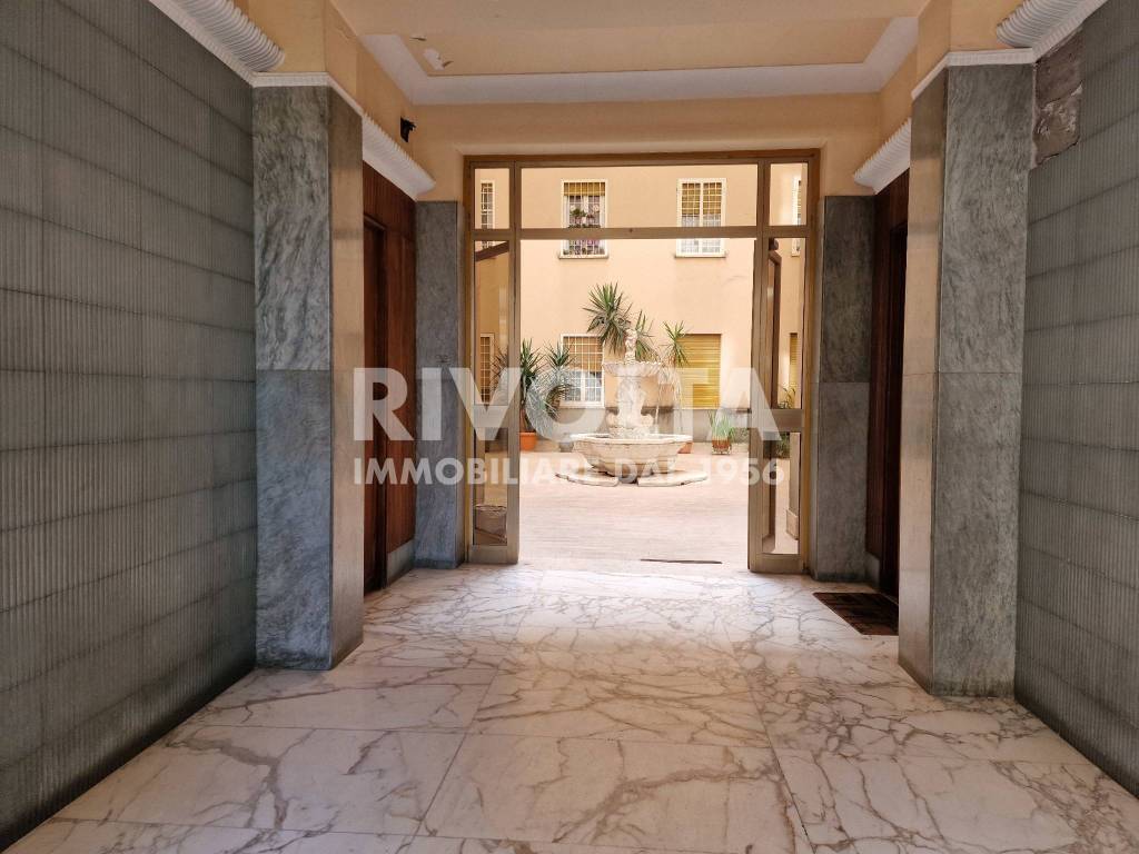 appartamento in vendita a Roma in zona Gianicolense