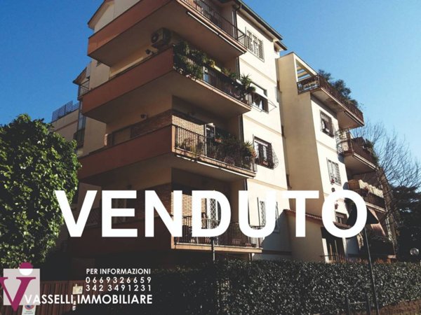 appartamento in vendita a Roma in zona EUR