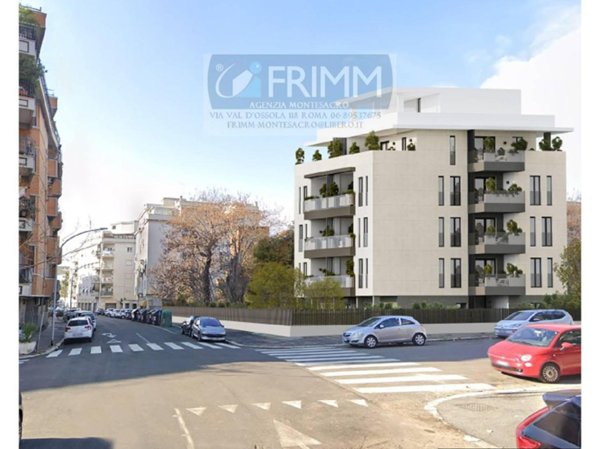 appartamento in vendita a Roma in zona Tuscolano