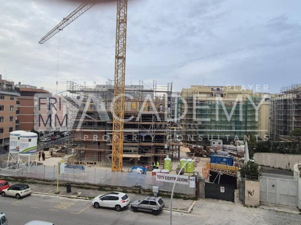 appartamento in vendita a Roma in zona Tuscolano