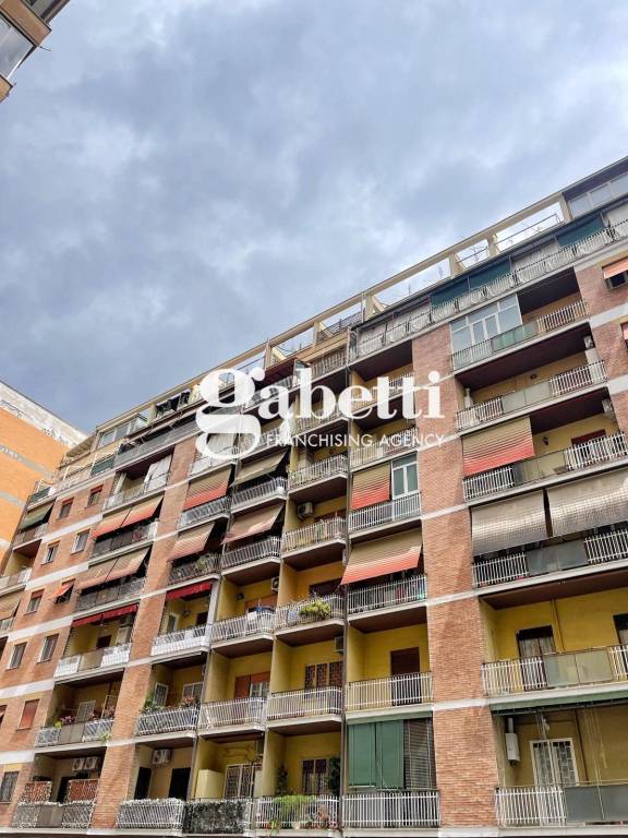 appartamento in vendita a Roma in zona Collatino