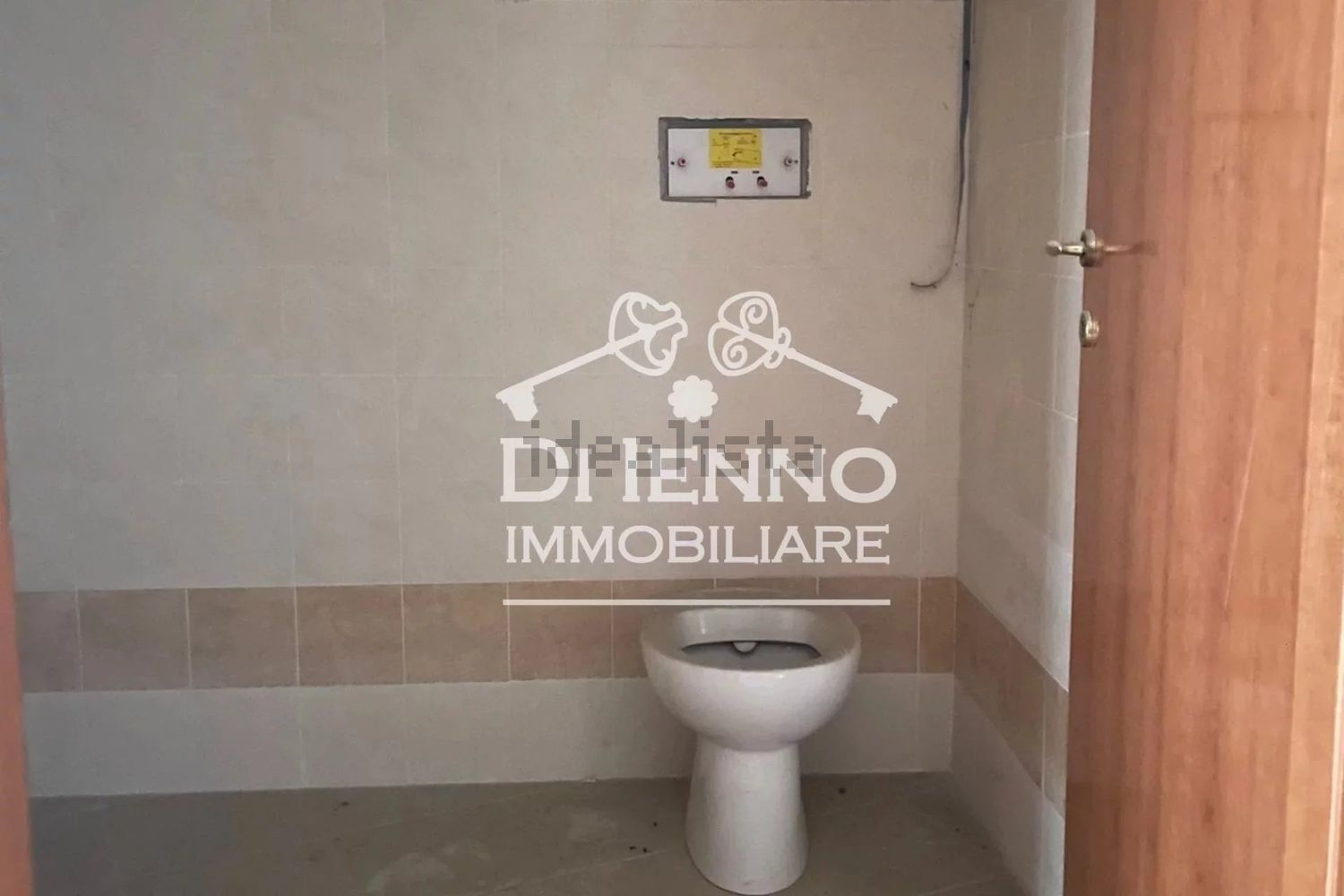 negozio in vendita a Roma in zona Tragliatella
