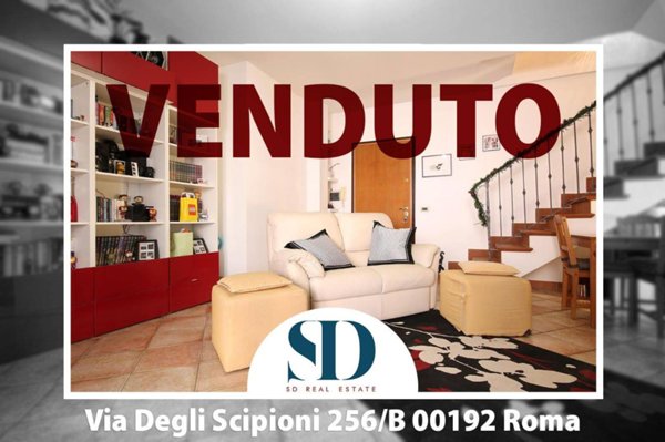 appartamento in vendita a Roma in zona Fonte Laurentina