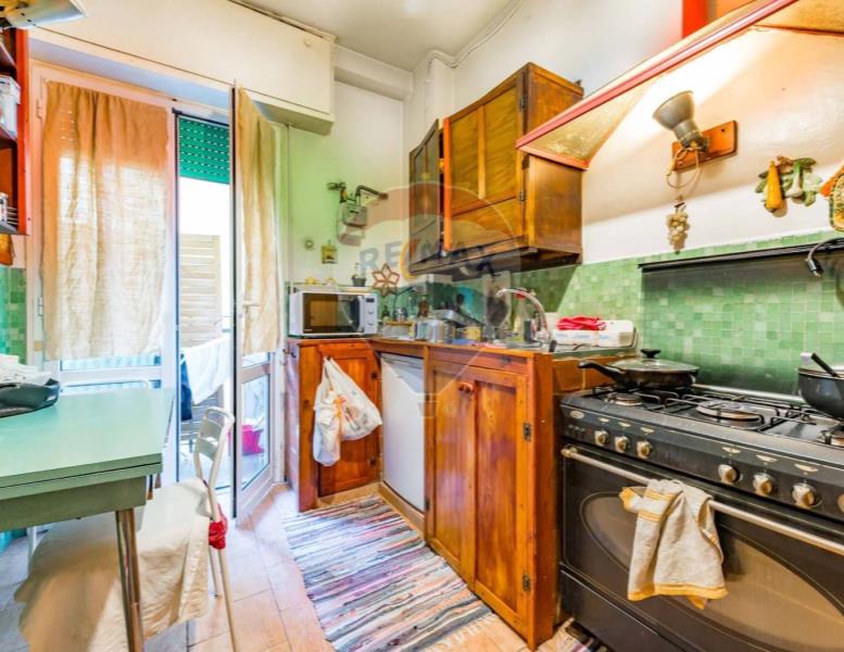 appartamento in vendita a Roma in zona Don Bosco