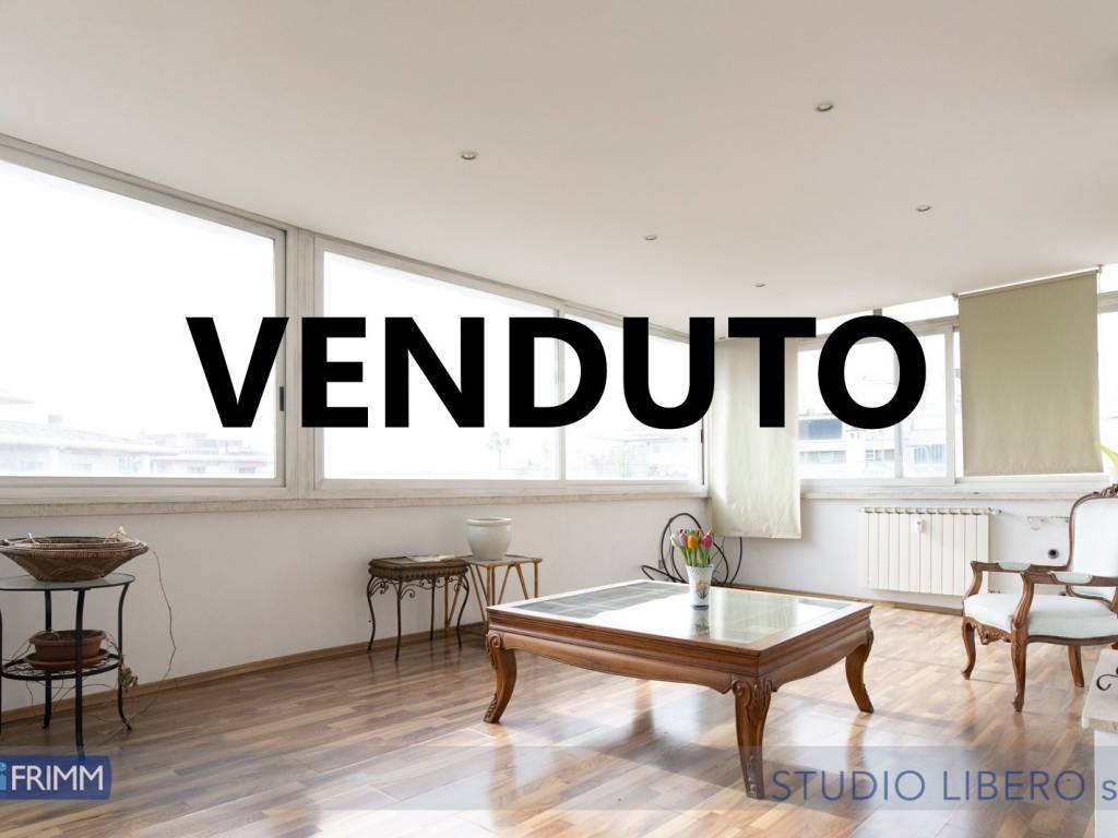 appartamento in vendita a Roma in zona San Saba - Ripa