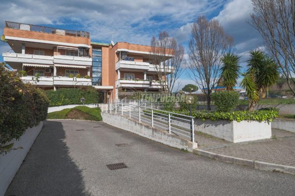 appartamento in vendita a Roma in zona Ottavia