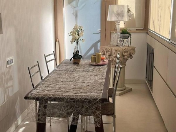 villa in vendita a Roma in zona Appio Pignatelli