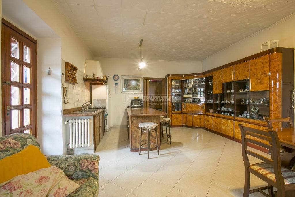 appartamento in vendita a Roma in zona Acilia