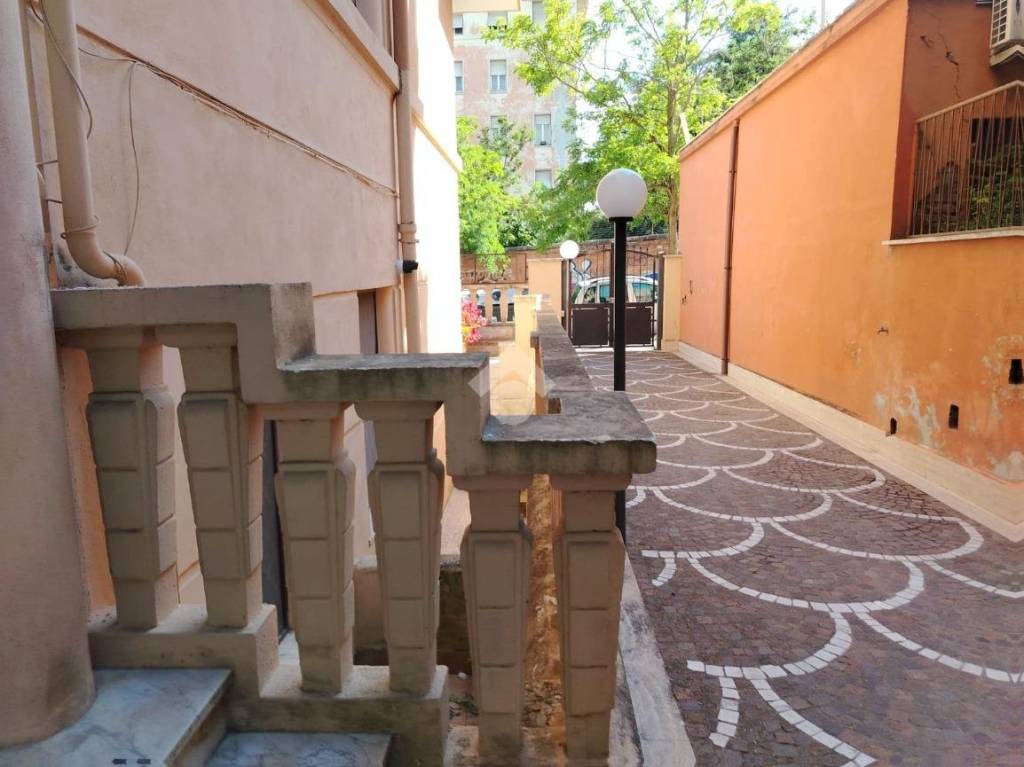 appartamento in vendita a Roma in zona Gianicolense