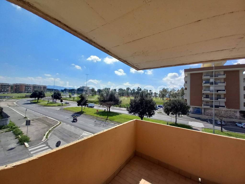 appartamento in vendita a Roma in zona Ponte di Nona
