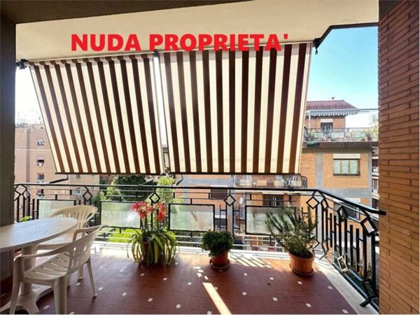 appartamento in vendita a Roma in zona Monte Sacro/Talenti