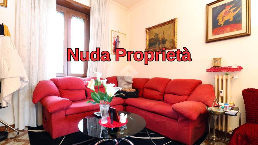 appartamento in vendita a Roma in zona Tuscolano