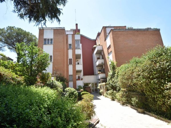 appartamento in vendita a Roma in zona Gianicolense