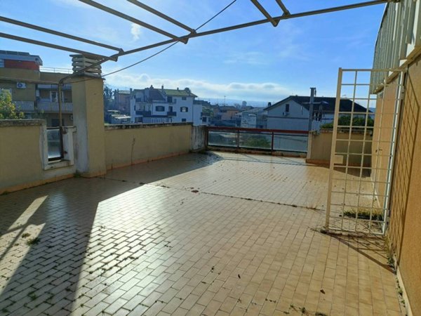 appartamento in vendita a Roma in zona Torre Gaia