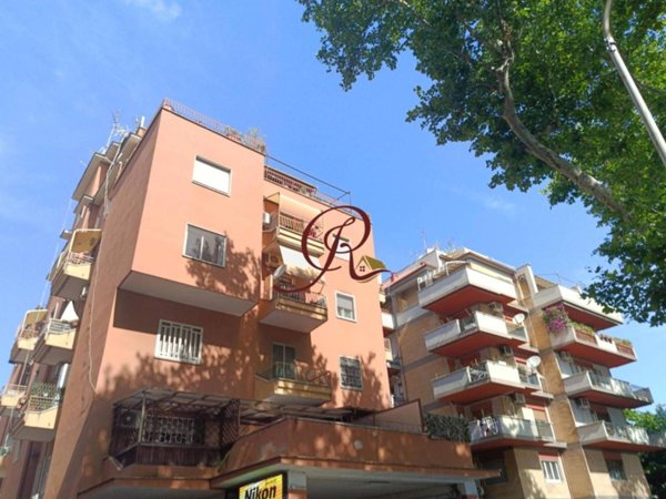 appartamento in vendita a Roma in zona Portuense