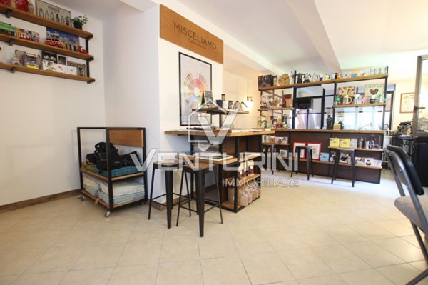 appartamento in vendita a Roma in zona Valle Muricana
