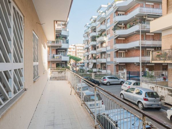 appartamento in vendita a Roma in zona Gianicolense