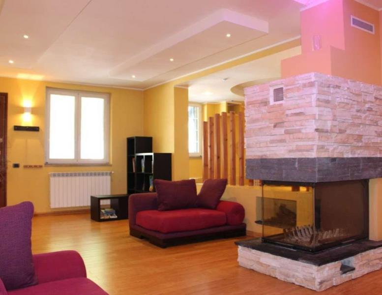 casa indipendente in vendita a Roma in zona Casal Palocco