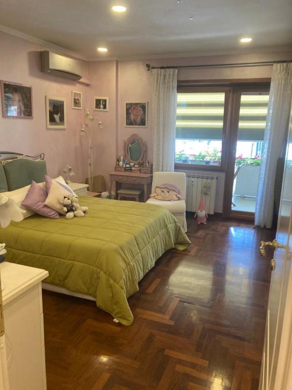 appartamento in vendita a Roma in zona Ostia