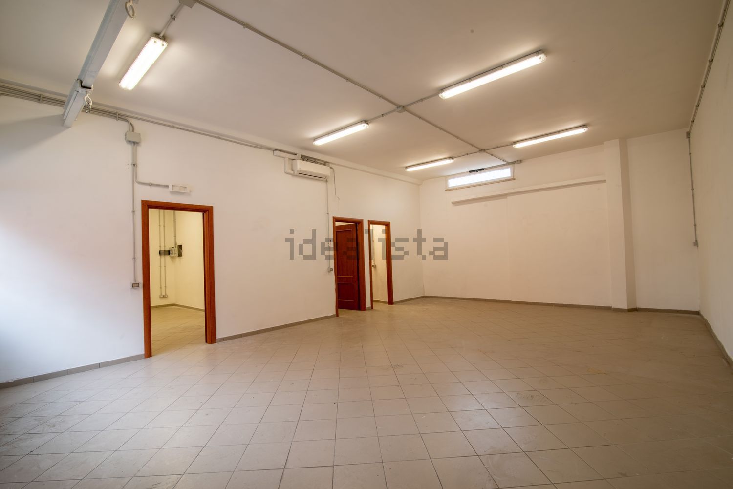 ufficio in vendita a Roma in zona Tor Sapienza