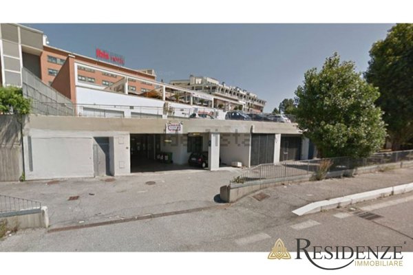 appartamento in vendita a Roma in zona Magliana Vecchia