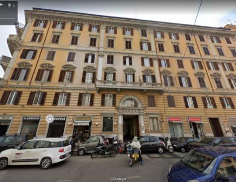 appartamento in vendita a Roma in zona Castro Pretorio