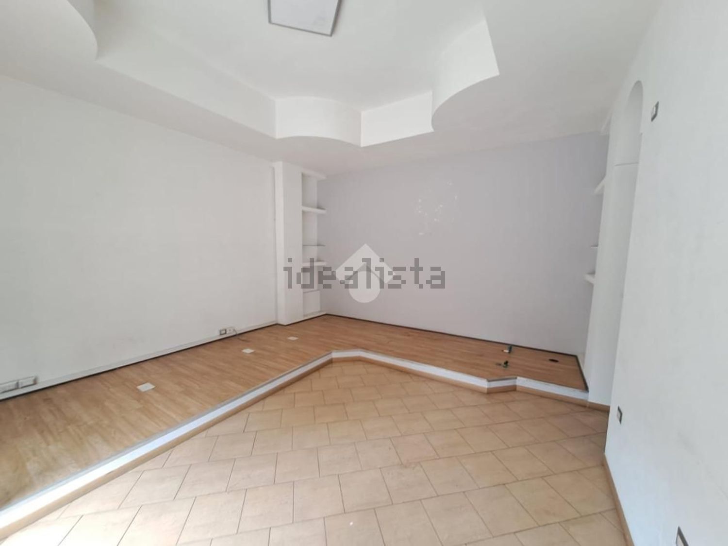 negozio in vendita a Roma in zona Prenestino-Centocelle