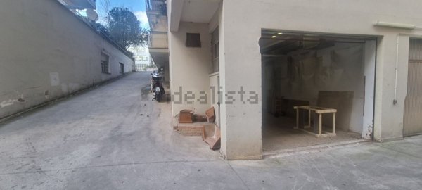 locale di sgombero in vendita a Roma in zona Gianicolense