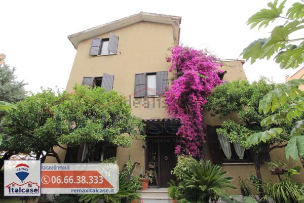 casa indipendente in vendita a Roma in zona Trionfale