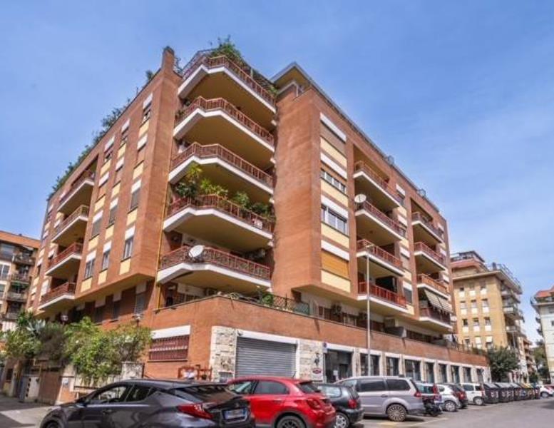 appartamento in vendita a Roma in zona Portuense