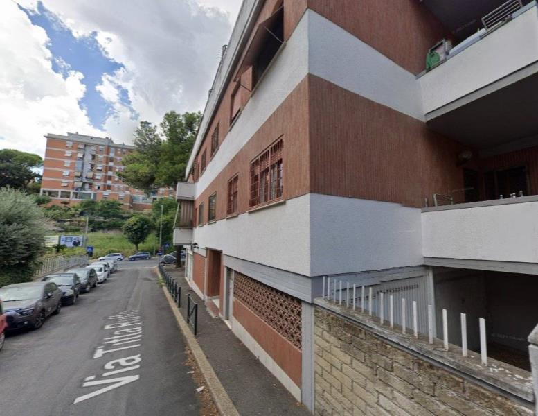 appartamento in vendita a Roma in zona Primavalle