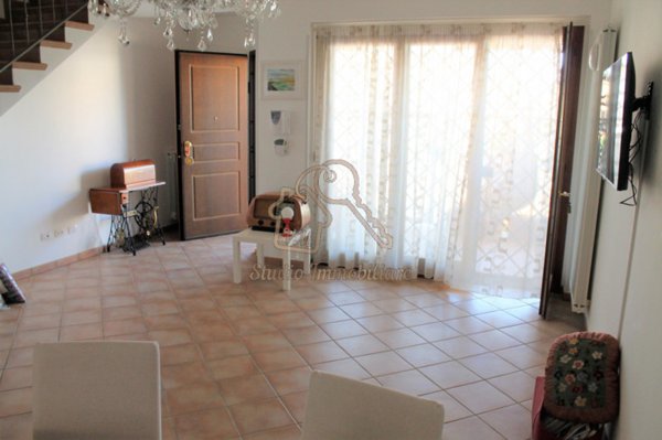 appartamento in vendita a Roma in zona Valle Muricana