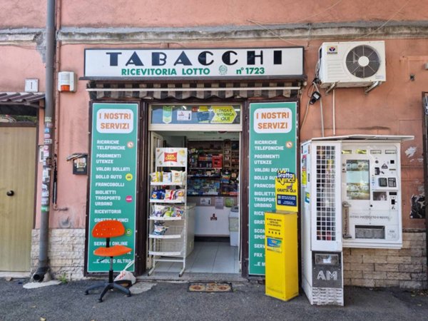 monolocale in vendita a Roma in zona Tuscolano