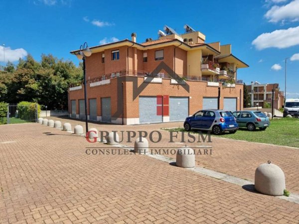 negozio in vendita a Roma in zona Esquilino