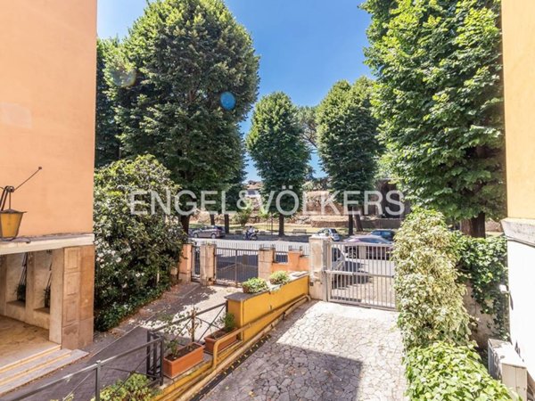appartamento in vendita a Roma in zona San Saba - Ripa