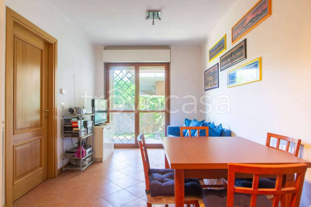 appartamento in vendita a Roma in zona Monte Migliore